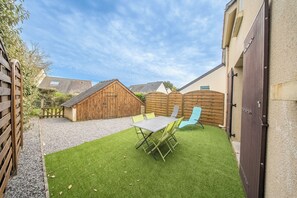 Outdoor dining - Charmante maisonnette – Terrasse - Proche plages (Guidel)