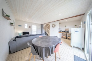 Interior - Charmante maisonnette – Terrasse - Proche plages (Guidel)