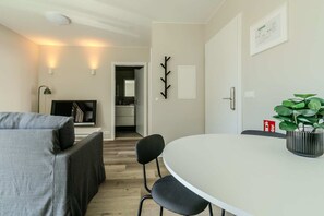 TV, offices