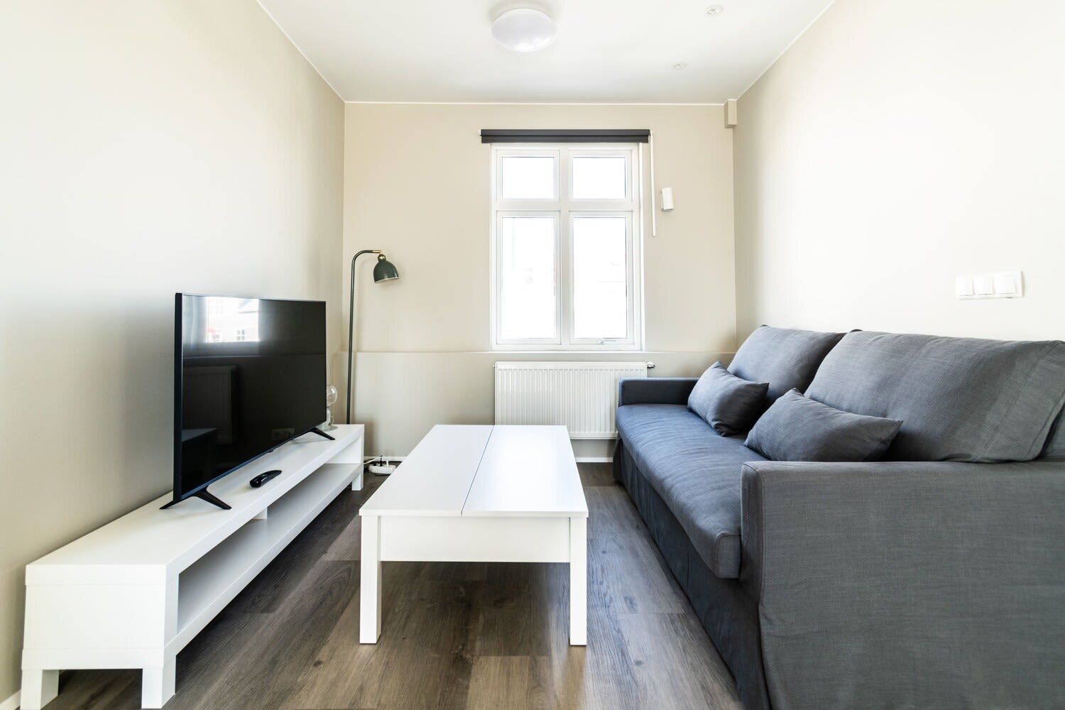 TV, offices