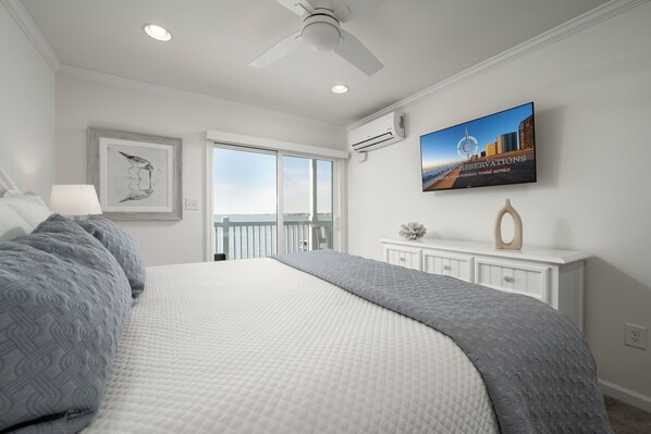 2 bedrooms, iron/ironing board, WiFi - Fully Renovated 2 Bedroom, 2 Bath Bayfront Condo (Ocean City)