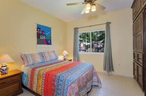 3 Schlafzimmer, Bügeleisen/Bügelbrett, WLAN, Bettwäsche