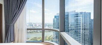 Isabelle Luxury inside Landmark 81 Tower