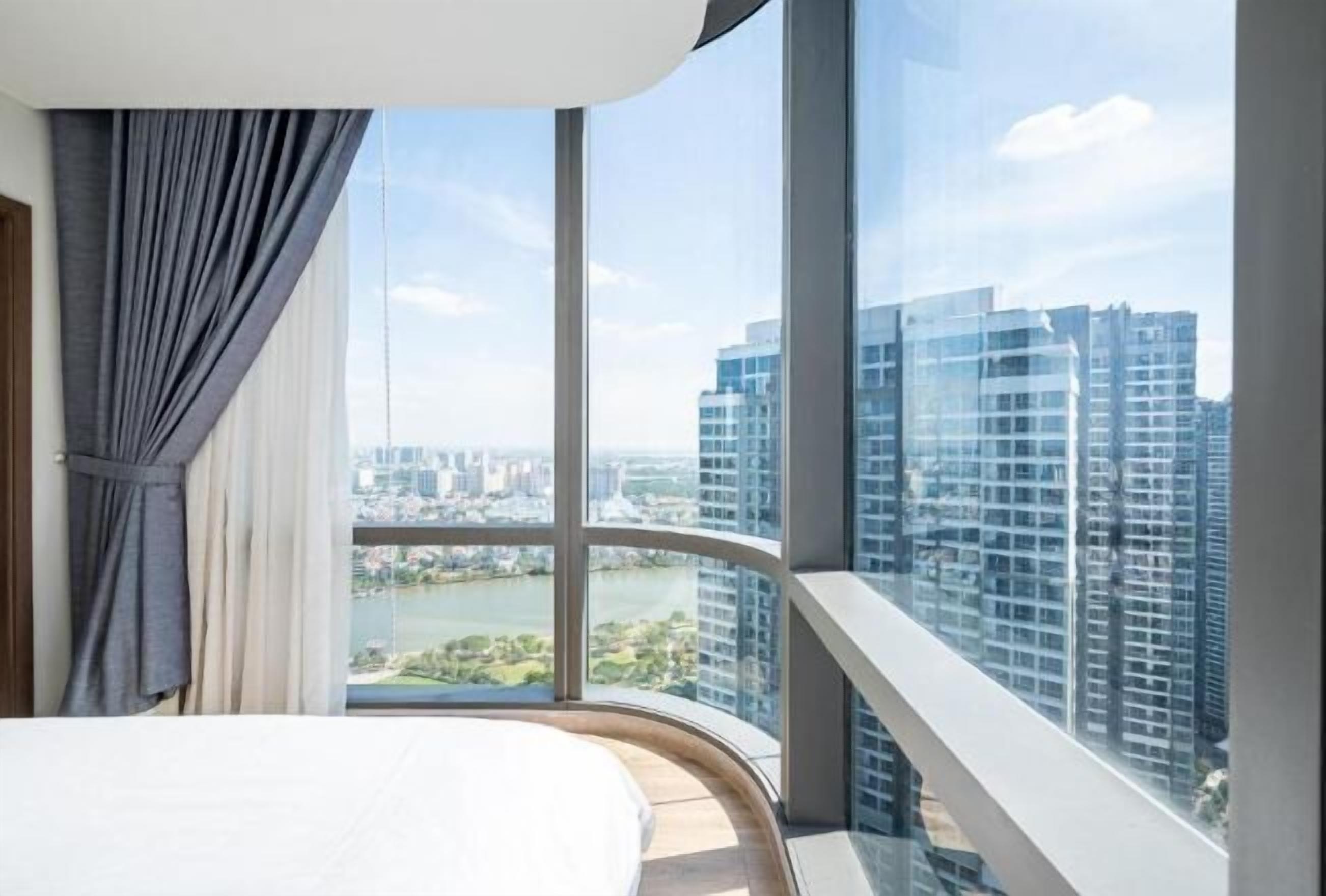 書桌、隔音、免費無線上網、床單