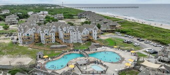 Sea Seeker 2 Bedroom Semi-Oceanfront Condo at Barrier Island Station
