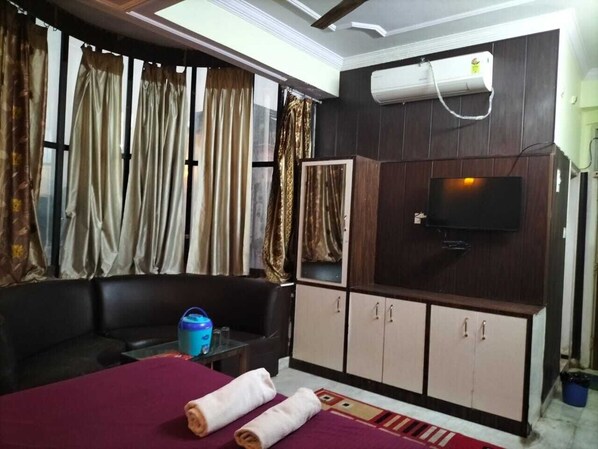 トリプルルーム | WiFi (無料)