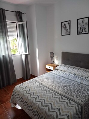 4 soverom, strykejern/-brett, reiseseng for barn og wi-fi (inkludert)