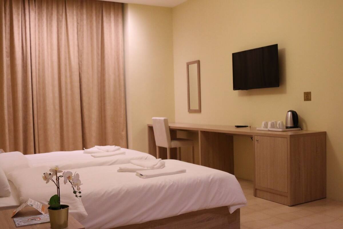 Family Double Room | Bed sheets