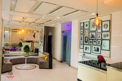 Hillsbay Hotel