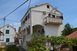 Apartamento, 1 quarto, terraço | Fachada da propriedade
