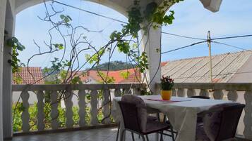 Apartment, 1 Bedroom, Balcony, Ocean View | Balcony