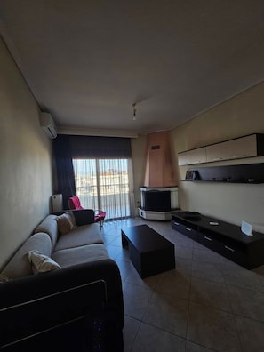 Huoneisto, tupakointi sallittu | 3 makuuhuonetta