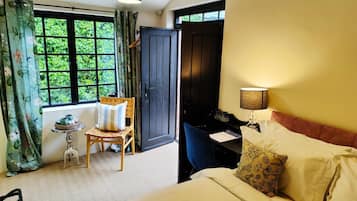 Standard Double Room, Accessible, Ensuite | Free WiFi