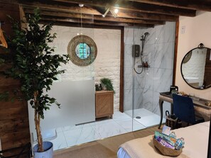 Miscellaneous - Cotswold Bankview (Moreton-in-Marsh)