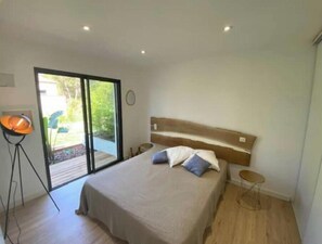 2 Schlafzimmer, Bügeleisen/Bügelbrett, WLAN, Bettwäsche