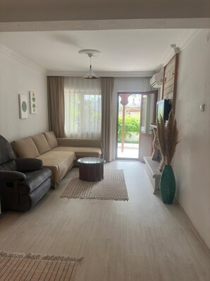 บริเวณนั่งเล่น