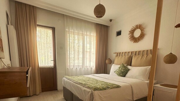 Family Condo, 1 Queen Bed with Sofa bed, Sea View, Ground Floor