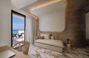 Comfort Condo, Sea View | Egyptian cotton sheets, premium bedding, down comforters