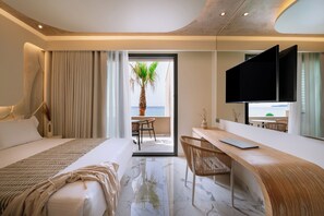 Deluxe Triple Room | Egyptian cotton sheets, premium bedding, down comforters - ZEST THASSOS LUXURY RETREAT (Thasos)