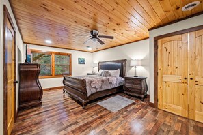 4 chambres, fer et planche Ă repasser, Wi-Fi gratuit, draps fournis