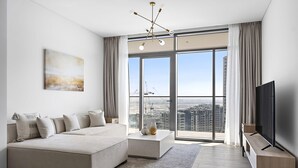 Unclassified image, 5 of 21, button - Amazing 2br With a Lagoon View in Creek Harbour (Dubai)