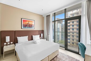2 bedrooms, Internet - 2BR Palm Jumeirah With Pool on Roof Amazing View (Dubai)