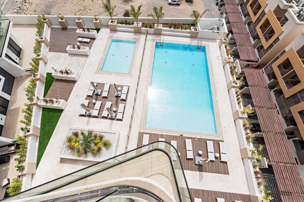 Apartment | 3 bedrooms, Internet - Stunning Modern 3BR Apartment in JVC (Dubai)