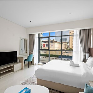 Apartment | 1 bedroom, Internet - Studio Palm Jumeirah With Rooftop Pool and View (Dubai)