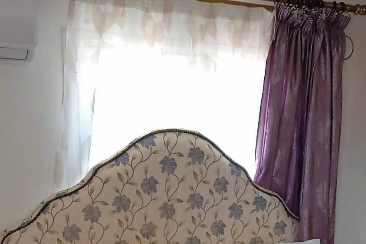 3 bilik tidur, busa memori, dihias secara berasingan