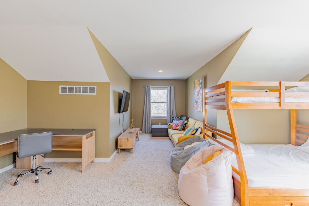 5 عدّة غرف نوم ومكتب وواي فاي وملاءات أسرّة