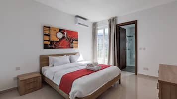 3 chambres, fer et planche Ă repasser, lit parapluie, Wi-Fi gratuit