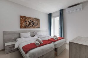 3 habitaciones, tabla de planchar con plancha y wifi gratis 