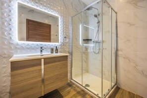 Haartrockner, Handtücher