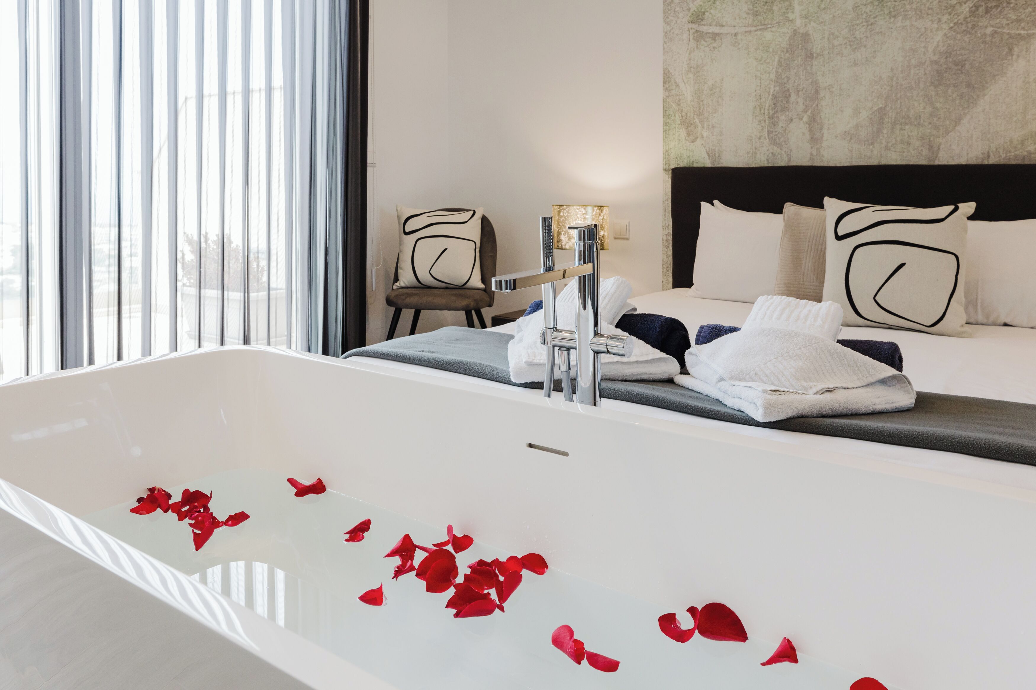 2 makuuhuonetta, silitysrauta/-lauta, vauvan matkasänky, ilmainen Wi-Fi