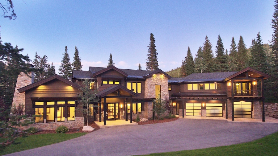 Chic Colony Ski-in Ski Out Villa Direct Access to Adventures at Park City Resort Hot Tub Gym