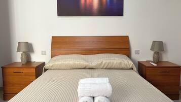 2 bedrooms, iron/ironing board, travel crib, free WiFi