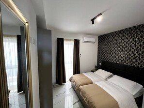 2 bedrooms, iron/ironing board, free WiFi, bed sheets