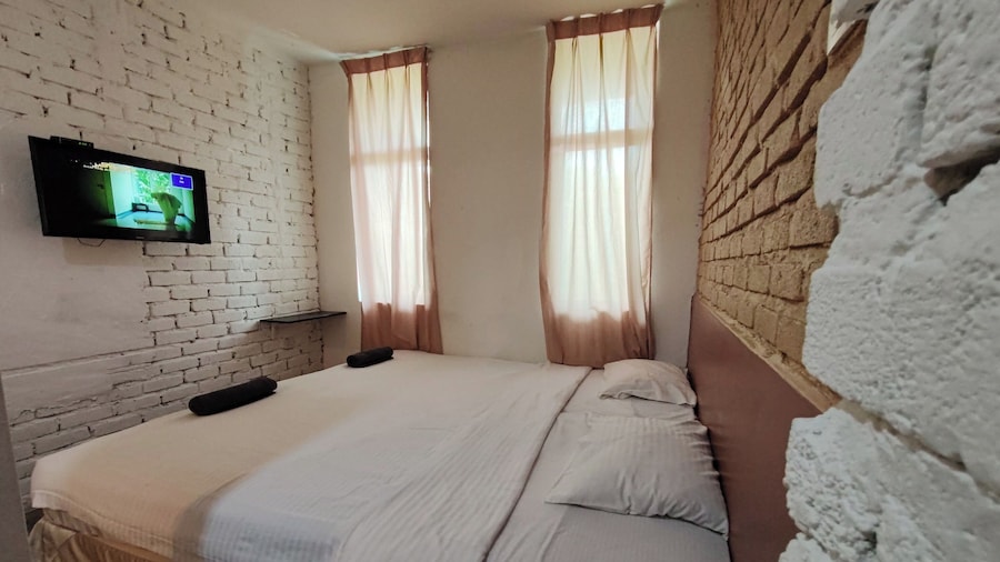 Maleeq Hotel Meru Ipoh