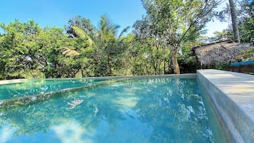 Udendørs pool