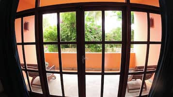 Standard Double Room | Balcony