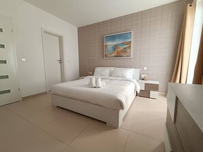 2 bedrooms, iron/ironing board, travel cot, free WiFi - This apartment is a 2 bedroom(s), 2 bathrooms, located in Il-Mellieħa, null. (Il-Mellieha)