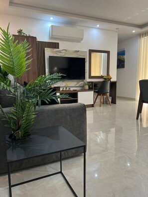 Smart TV y oficina 