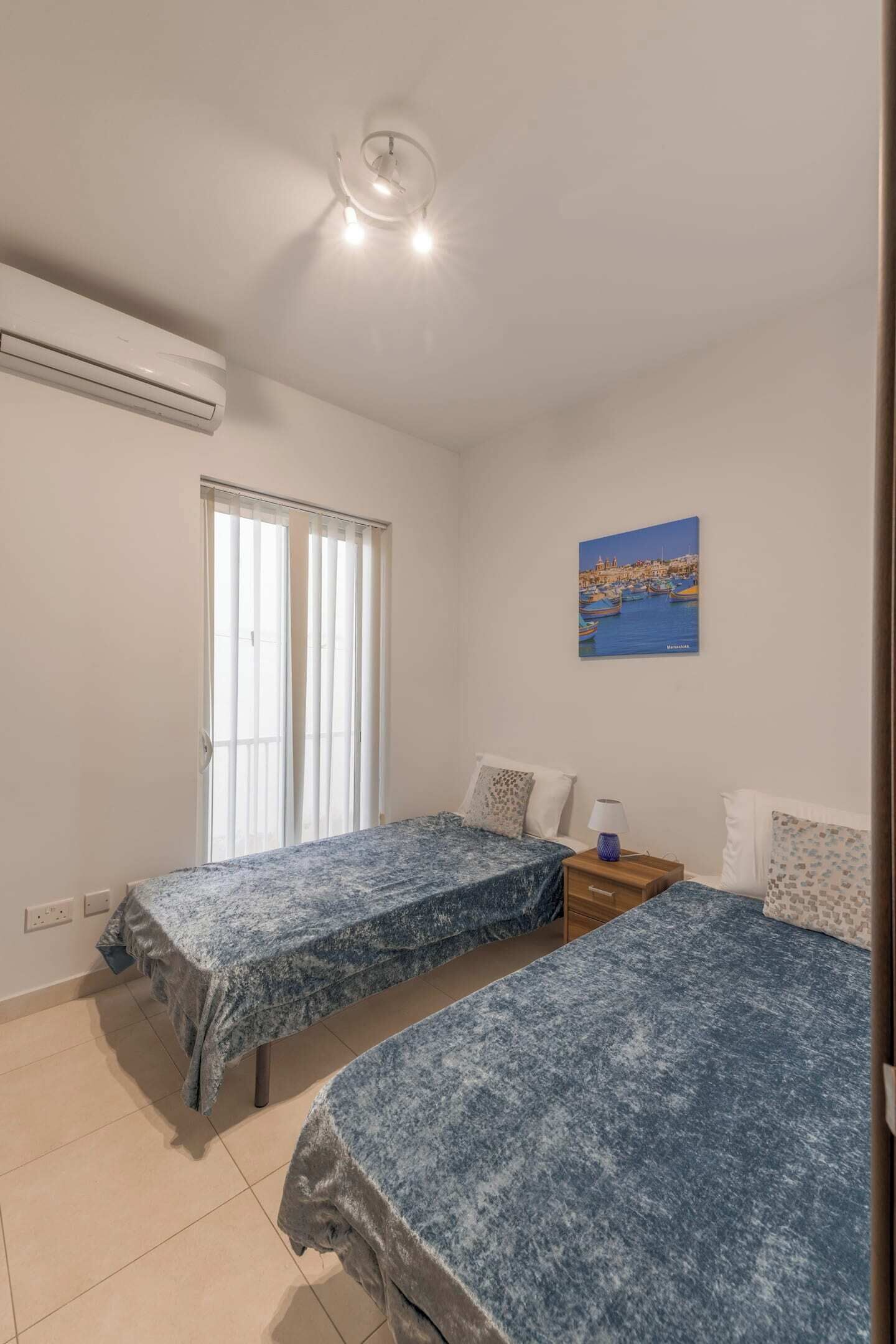 3 camere, ferro/asse da stiro, Wi-Fi gratuito, lenzuola