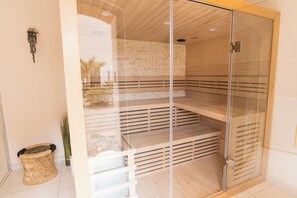 Sauna - Le Cadran Solaire, Gîte Intimiste Haut de Gamme Avec Piscine et Sauna, à Pézenas (Pézenas)
