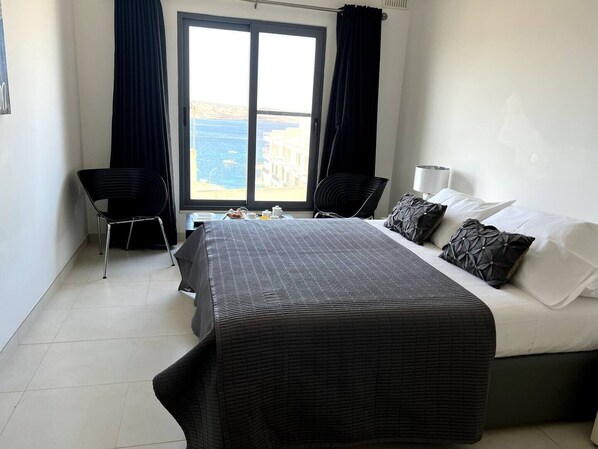 2 bedrooms, iron/ironing board, travel crib, free WiFi