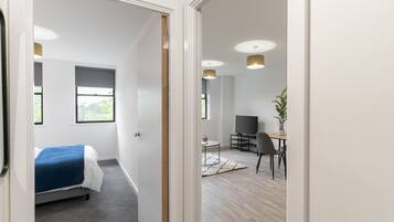1 bedroom, desk, iron/ironing board, free WiFi
