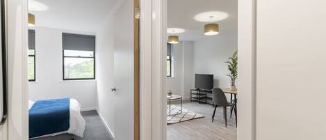 1 bedroom, desk, iron/ironing board, free WiFi