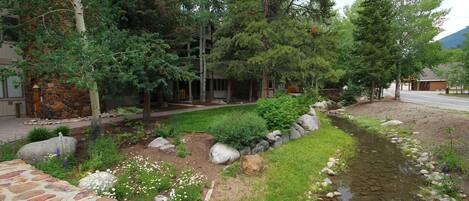 Jardines del alojamiento