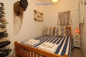 1 bedroom, in-room safe, iron/ironing board, travel crib