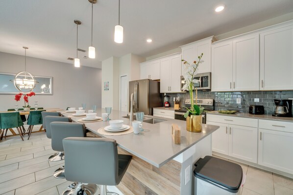 Apartment (4 Bedrooms) | Interior - Champions Gate Retreat w/ Patio & Private Pool! (Kissimmee)